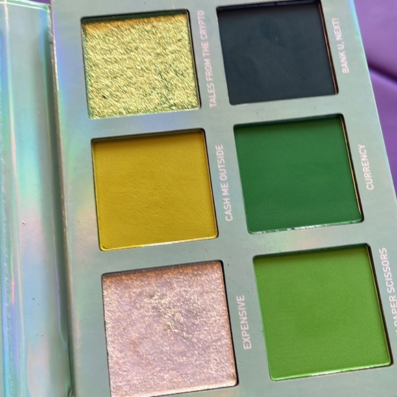 COLOURED RAINE eyeshadow palette bundle x2 WEALTHY & SECRET GARDEN grunge greens - Picture 3 of 7